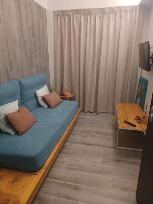 Sroom Apartment Mesolóngion المظهر الخارجي الصورة