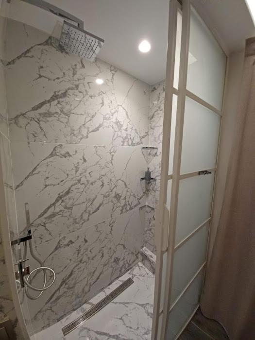 Sroom Apartment Mesolóngion المظهر الخارجي الصورة