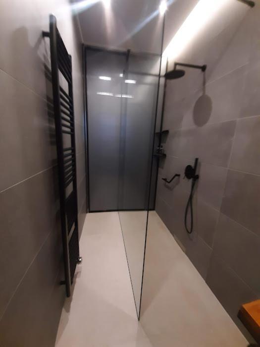 Sroom Apartment Mesolóngion المظهر الخارجي الصورة